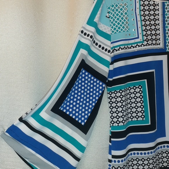 JM blouse medium - Picture 2 of 7